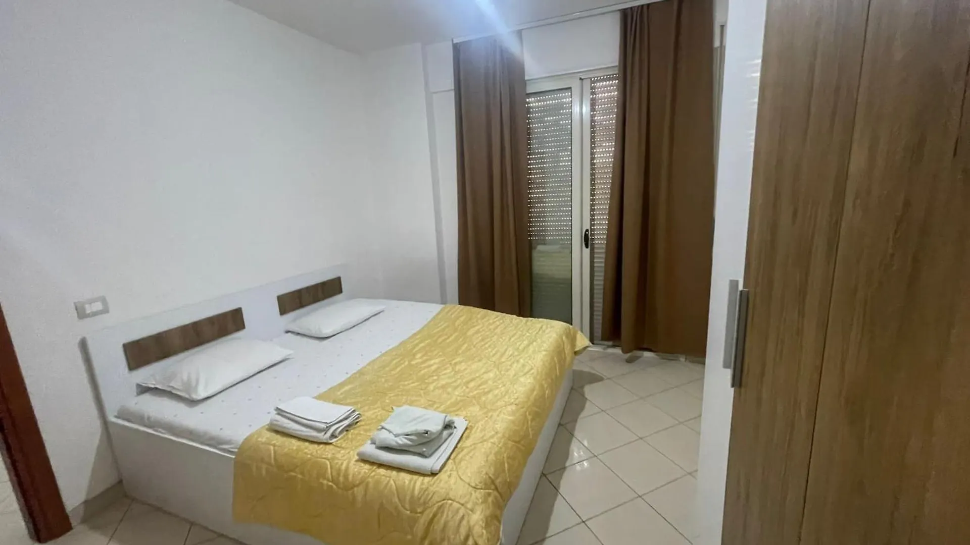 Apartments Ea Vlore